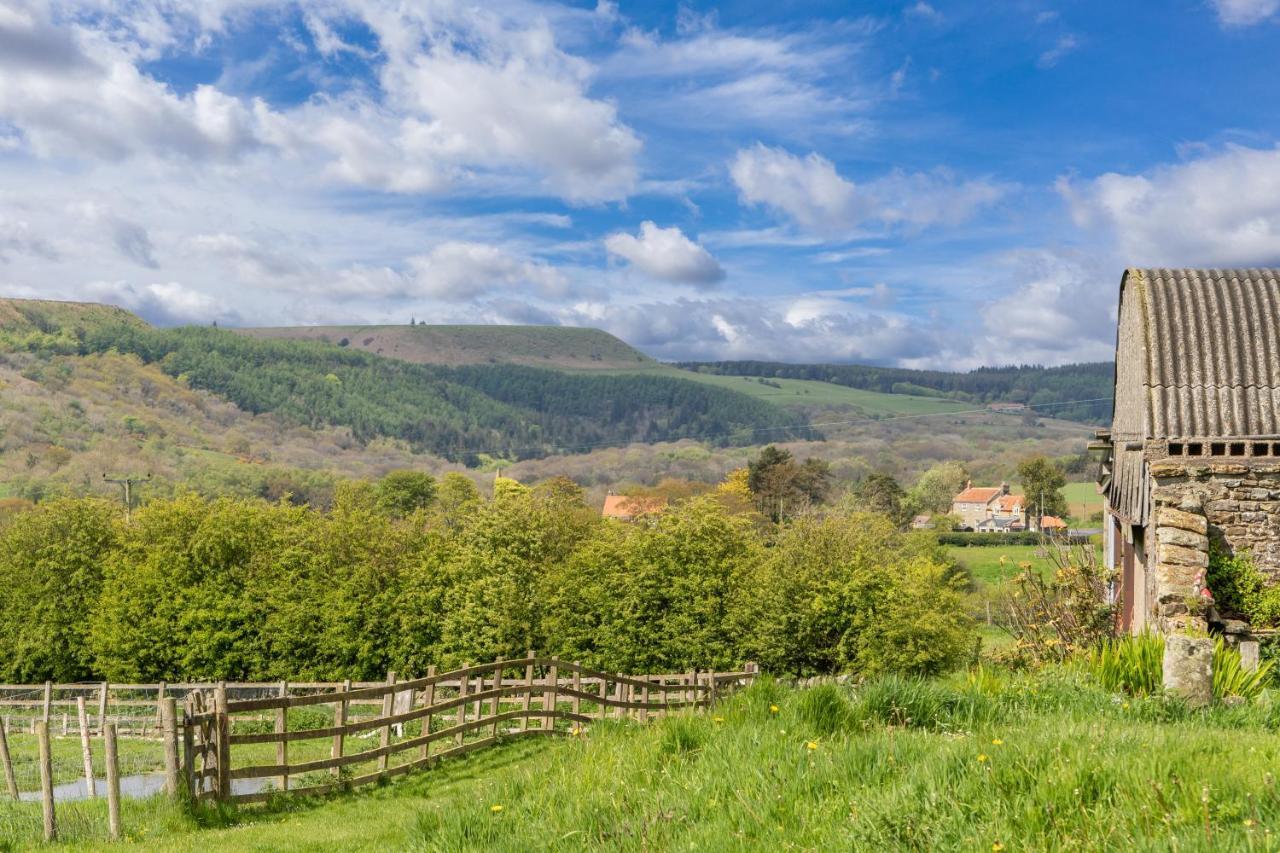 The Grainary Cottages Скарборо Экстерьер фото